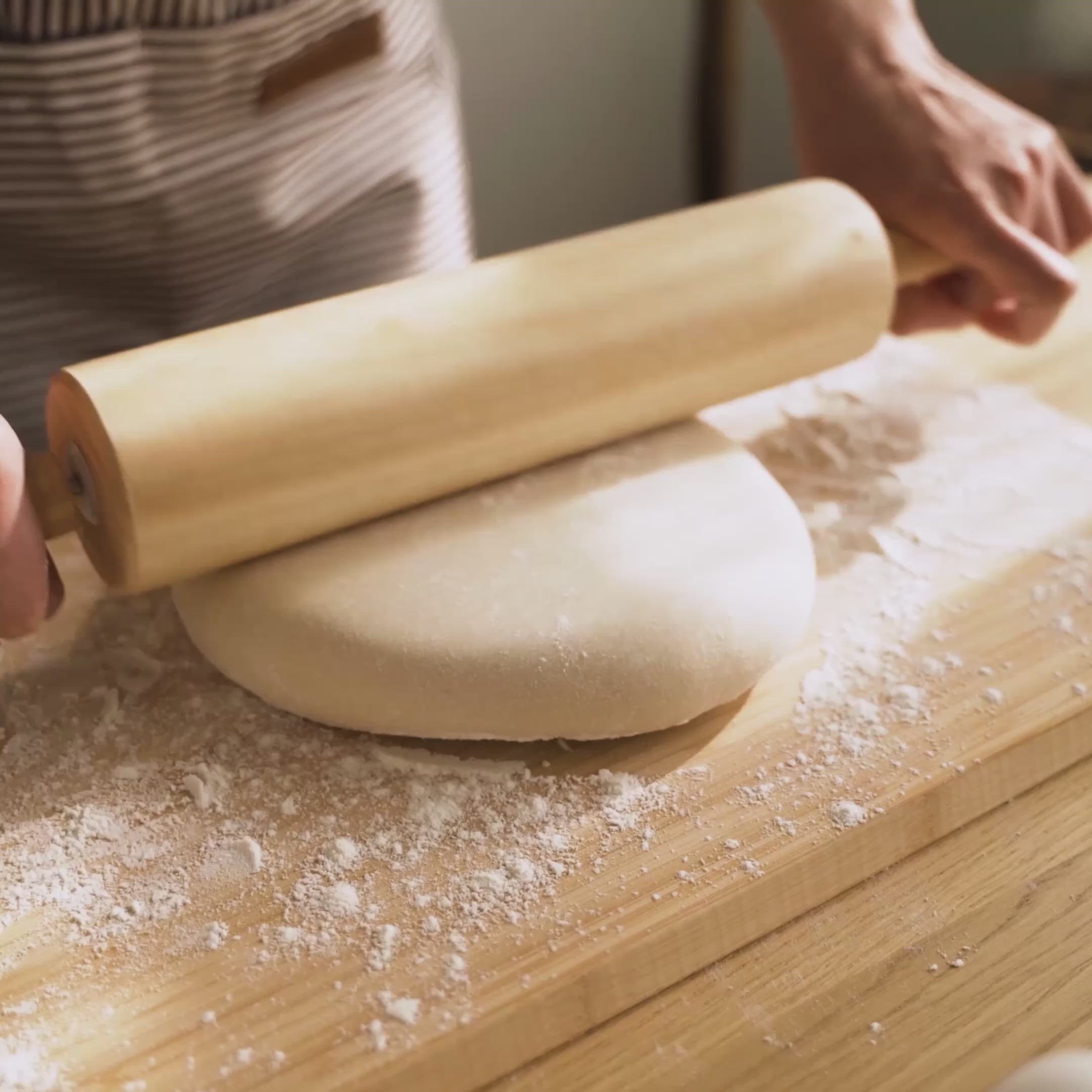 Load video: Electric dough sheeters